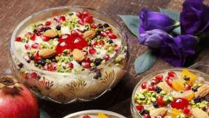 ŞEKERSİZ AŞURE TARİFİ