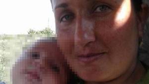 3 çocuk annesi, 2 yaşındaki oğlunun yanında öldürüldü