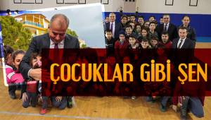 Çocuklar gibi şen