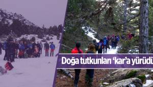 Doğa tutkunları 'kar'a yürüdü