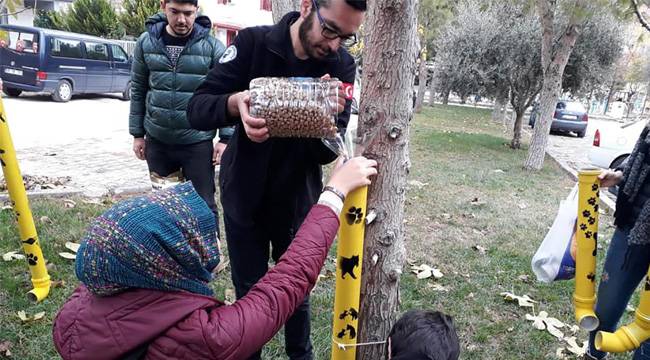 Öğrencilerden duyarlı davranış
