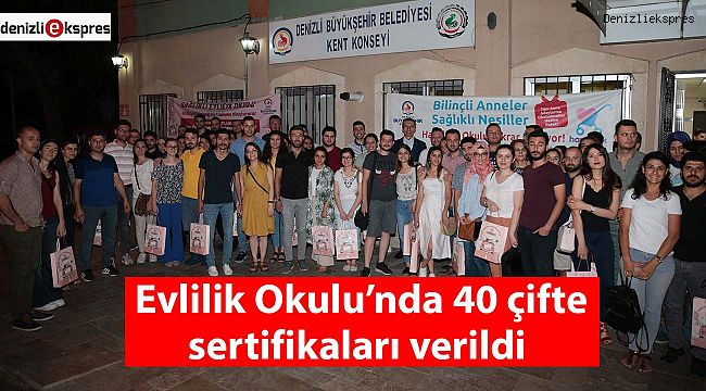 Evlilik Okulu’nda 40 çifte sertifikaları verildi