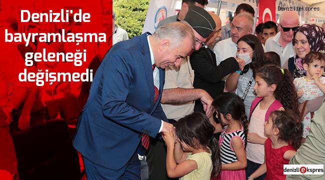 Denizli'de bayramlaşma geleneği değişmedi