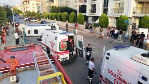İŞÇİ TAŞIYAN SERVİS ARACI KAZA YAPTI, 4 YARALI