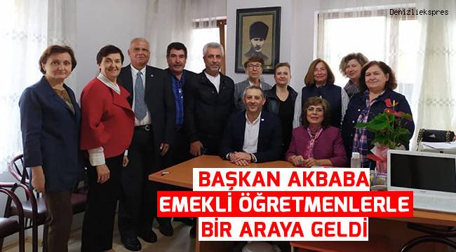 Başkan Akbaba, Emekli Öğretmenlerle Bir Araya Geldi