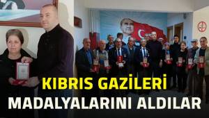 Kahramanlar madalyalarını aldılar