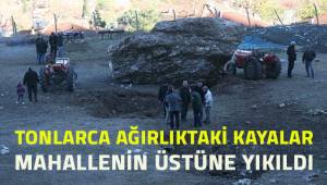 Tonlarca ağırlığındaki kaya mahalleye yuvarlandı halk deprem oldu sandı