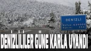 Denizlililer güne karla uyandı