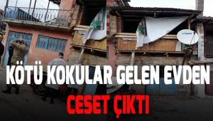 Eve giren jandarma çürümeye başlayan cesetle karşılaştı