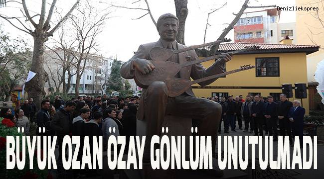 Büyük halk ozanı Özay Gönlüm, unutulmadı