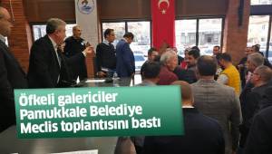 Galericiler Pamukkale Belediye Meclis toplantısını bastı