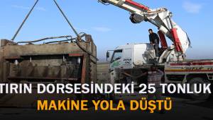 Makinenin düştüğü esnada yolda kimsenin olmaması olası faciayı önledi