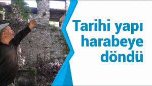 Tarihi yapı harabeye döndü