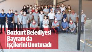Bozkurt Belediyesi Bu Bayram da İşçilerini Unutmadı