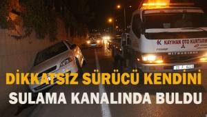 Dikkatsiz sürücü kendini sulama kanalında buldu