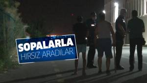 Sopalar ile okul içerisinde hırsız aradılar