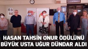 İzmir Gazeteciler Cemiyeti; Hasan Tahsin onur ödülünü Uğur Dündar'a verdi