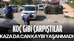 Kavşağa dikkatsiz giren sürücüler çarpıştı