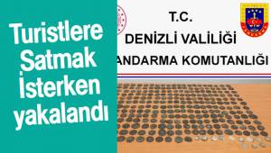 Turistlere tarihi eser satmak isterlerken yakalandılar