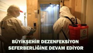 İşyerleri ile vaka olan apartmanların ortak kullanım alanları dezenfekte ediliyor.