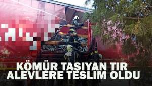 Yardım kömürü taşıyan tır seyir halindeyken alevlere teslim oldu