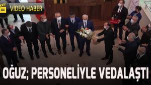 Denizli İl Milli Eğitim Müdürü Mahmut Oğuz personeliyle vedalaştı
