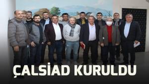 Çallı iş insanları “Her şey Türkiye ve Çal için” sloganıyla harekete geçti.