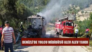 Denizli'de yanan midibüs kullanılamaz hale geldi