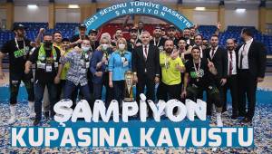 Şampiyon Kupasına Kavuştu