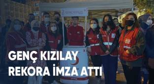 GENÇ KIZILAY REKORA İMZA ATTI