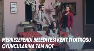 Lütfen Kızımla Evlenir misiniz?oyununa sanatseverlerden büyük ilgi
