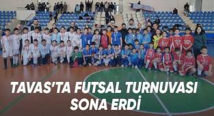 Tavas'ta futsal turnuvası sona erdi