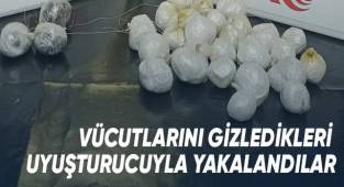 Vücutlarını gizledikleri uyuşturucuyla yakalandılar