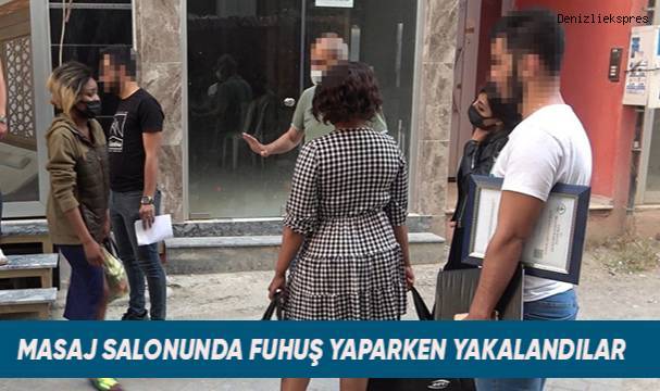 Masaj salonunda fuhuş yaparken yakalandılar