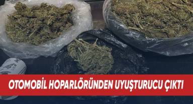 Otomobilin hoparlörüne sakladığı uyuşturucuyla yakalandı