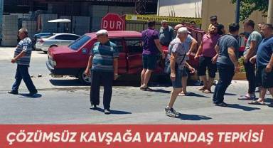 Çözümsüz kavşağa vatandaş tepkisi