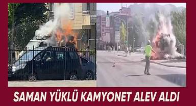 Saman yüklü kamyonet alev topuna döndü