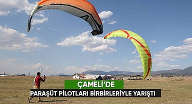 Çameli'de paraşüt pilotları birbirleriyle yarıştı