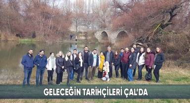 PAÜ’nün doktora, yüksek lisans ve lisans öğrencileri, Çal’a hayran kaldı.