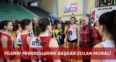 Filenin prenseslerine Başkan Zolan morali