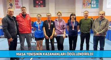 Masa tenisinin kazananları ödüllendirildi