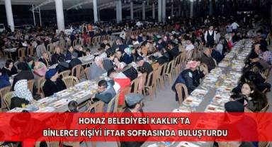 Honaz Belediyesi Kaklık’ta binlerce kişiyi iftar sofrasında buluşturdu
