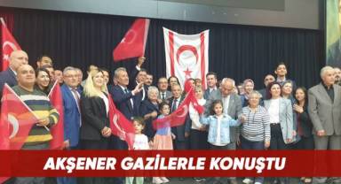 Meral Akşenerle Gazilerle Konuştu