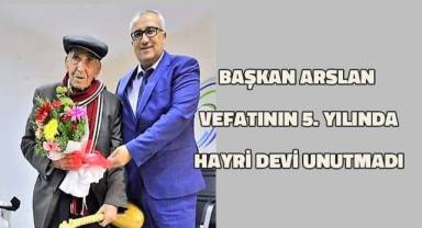 Başkan Arslan vefatının 5. yılında Hayri Devi unutmadı