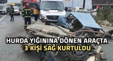 İkiye bölünen araçta bulunan 3 kişi yola fırladı