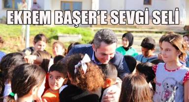 Kimi sevgisini sözleriyle belli ediyor, kimi selfie çekip paylaşıyor