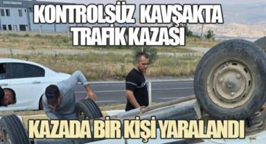 Kontrolsüz kavşakta iki otomobil çarpıştı; 1 yaralı