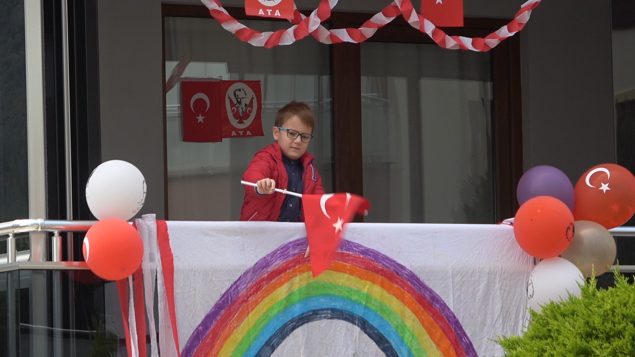 denizli de 23 nisan manzaralari denizli haberleri denizli haber denizliekspres